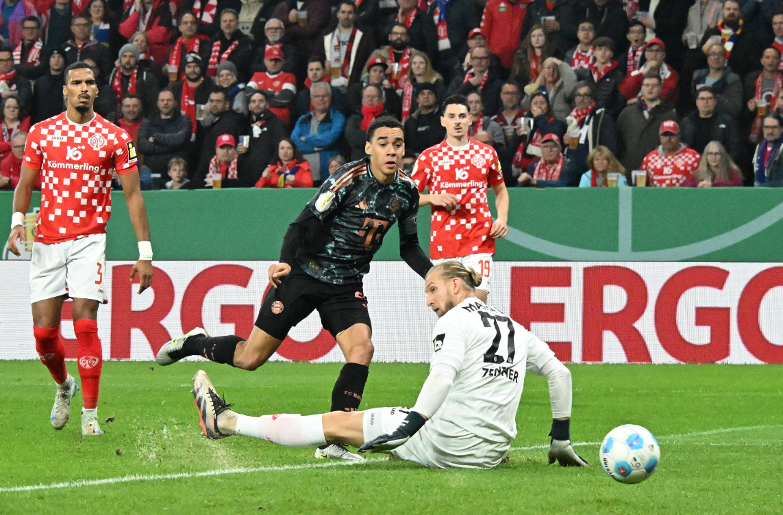 Mainz 05 vs Bayern Munich (02:45 &#8211; 31/10) | Xem lại trận đấu