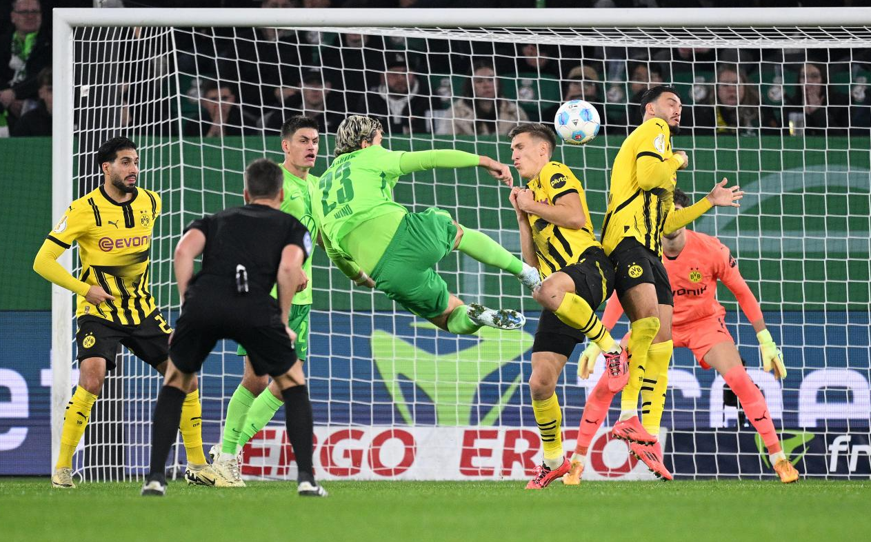 VfL Wolfsburg vs Dortmund (02:45 &#8211; 30/10) | Xem lại trận đấu