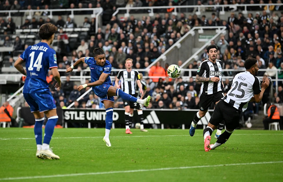 newcastle-united-vs-chelsea-0245-31-10-191645.jpg